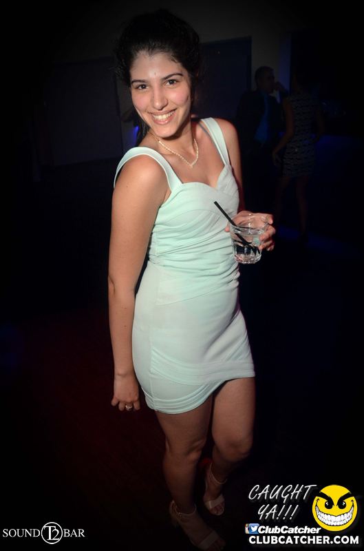 T2 lounge photo 22 - May 9th, 2015