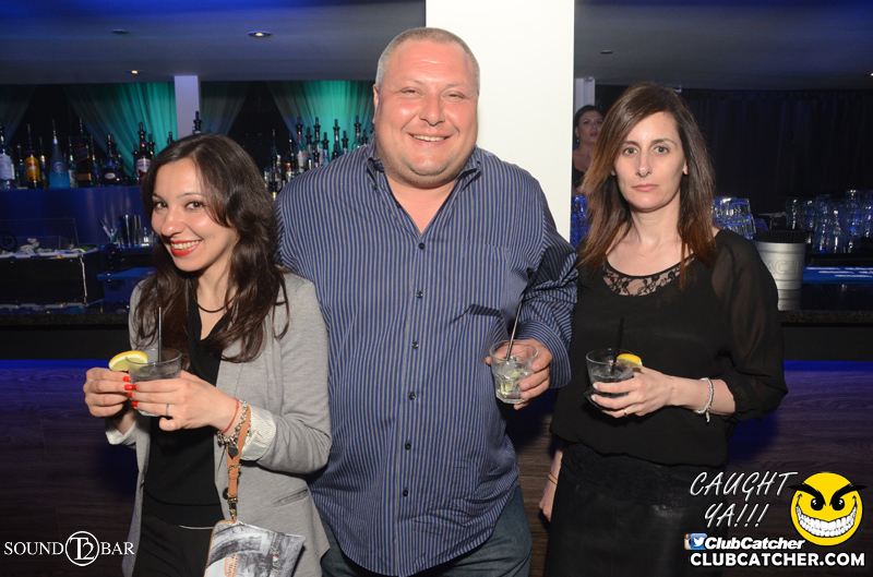 T2 lounge photo 61 - May 9th, 2015