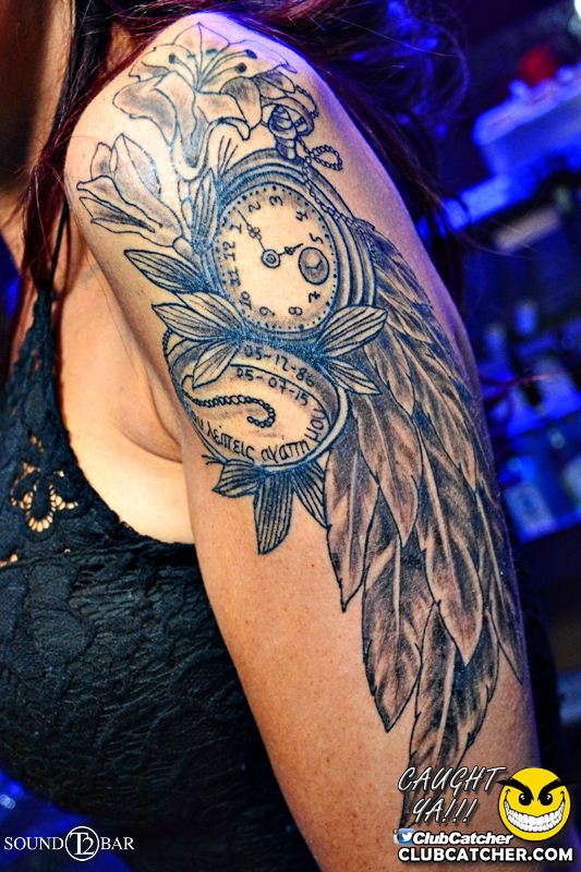 T2 lounge photo 11 - May 14th, 2015