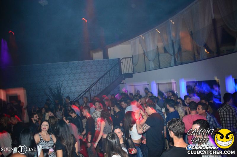 T2 lounge photo 104 - May 14th, 2015