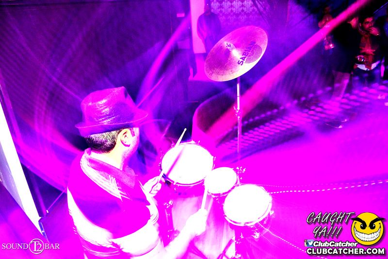 T2 lounge photo 107 - May 14th, 2015