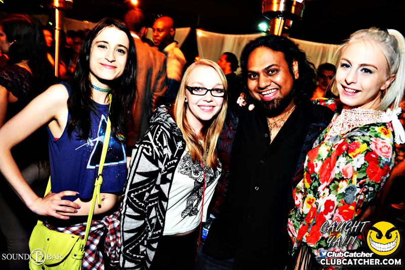 T2 lounge photo 118 - May 14th, 2015