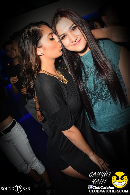 T2 lounge photo 16 - May 14th, 2015