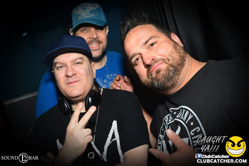 T2 lounge photo 20 - May 14th, 2015