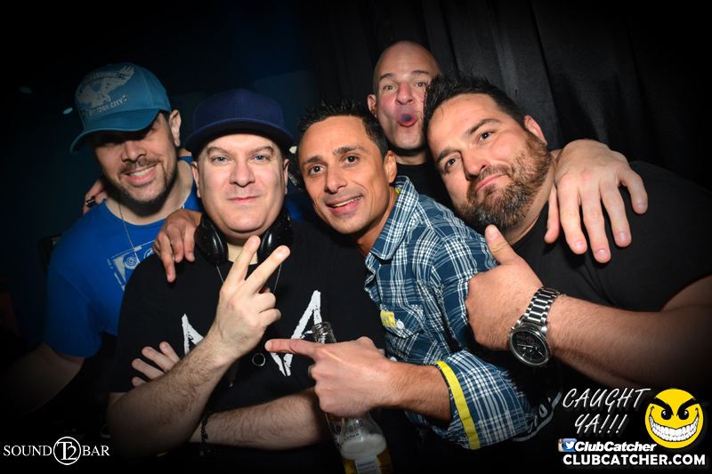 T2 lounge photo 29 - May 14th, 2015