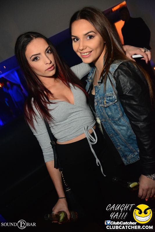 T2 lounge photo 4 - May 14th, 2015