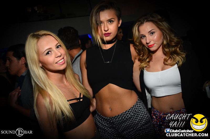 T2 lounge photo 31 - May 14th, 2015