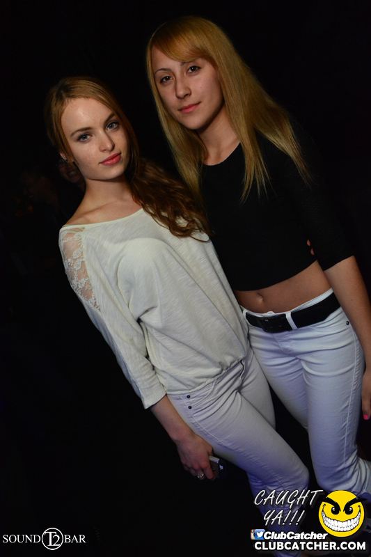 T2 lounge photo 7 - May 14th, 2015