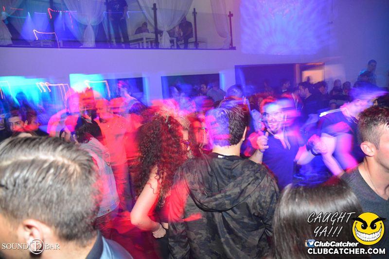 T2 lounge photo 61 - May 14th, 2015