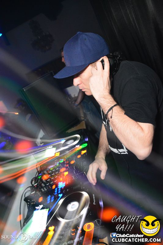 T2 lounge photo 89 - May 14th, 2015