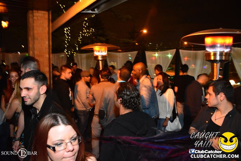 T2 lounge photo 98 - May 14th, 2015