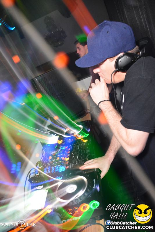 T2 lounge photo 99 - May 14th, 2015