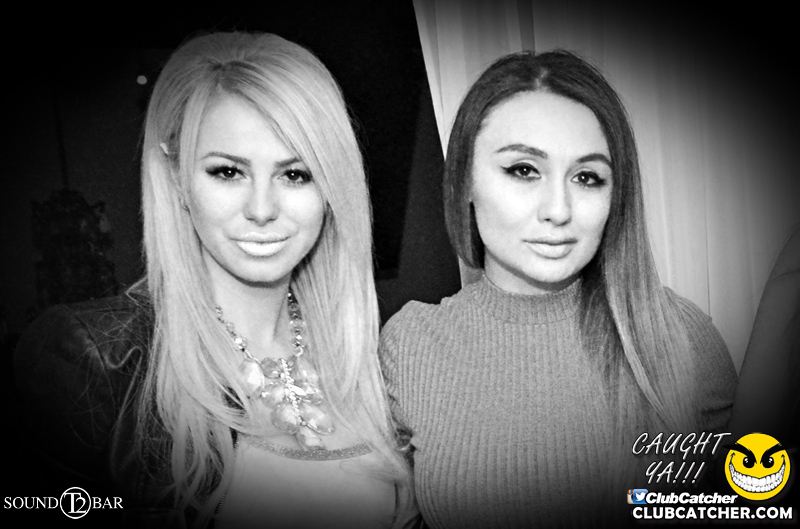 T2 lounge photo 33 - May 15th, 2015