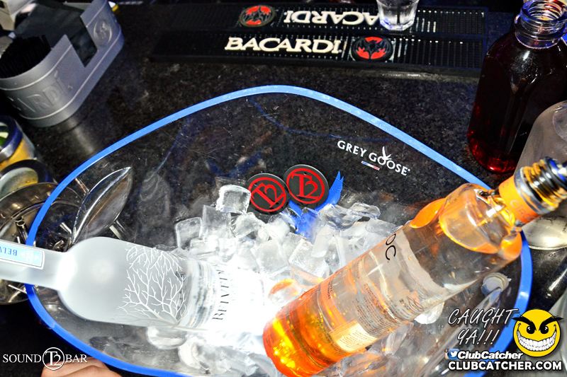 T2 lounge photo 14 - May 16th, 2015