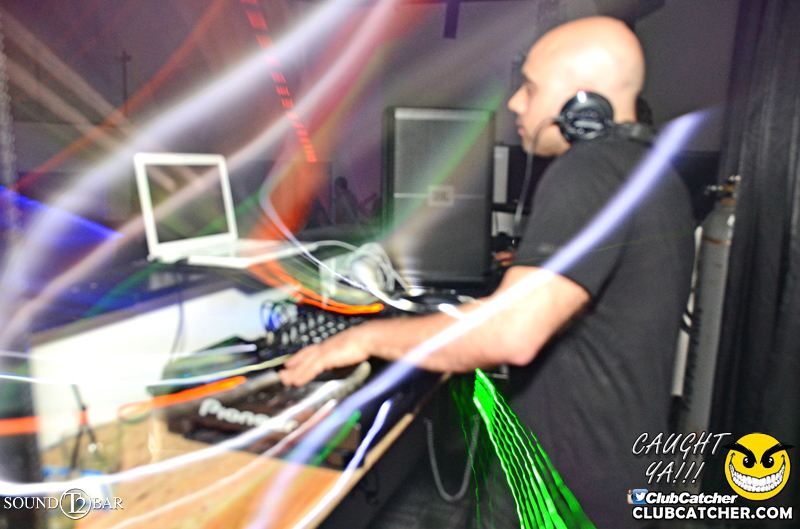 T2 lounge photo 30 - May 16th, 2015