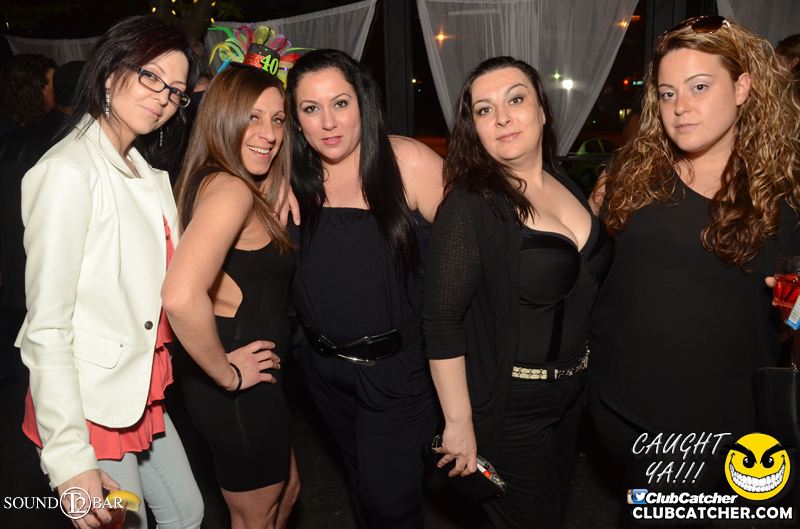 T2 lounge photo 5 - May 16th, 2015