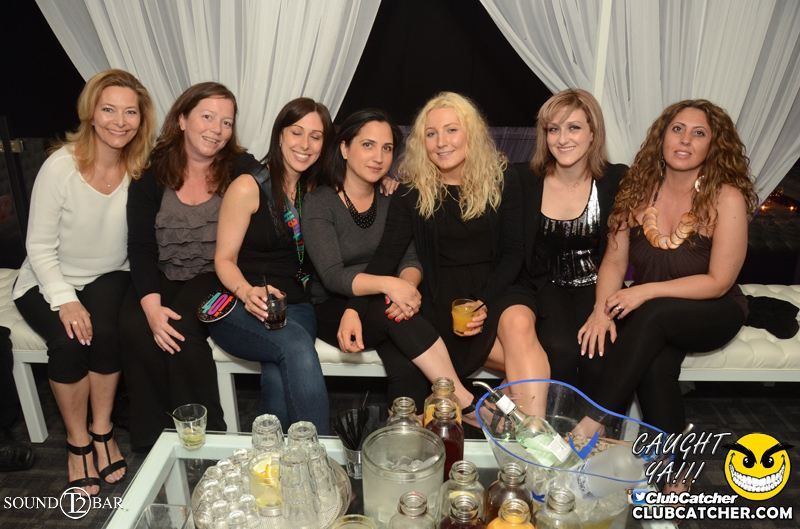 T2 lounge photo 10 - May 16th, 2015