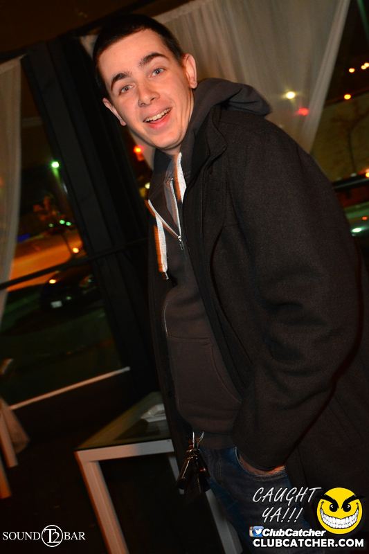 T2 lounge photo 123 - May 21st, 2015