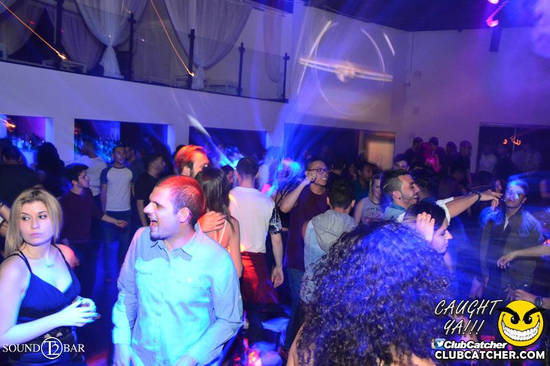 T2 lounge photo 125 - May 21st, 2015