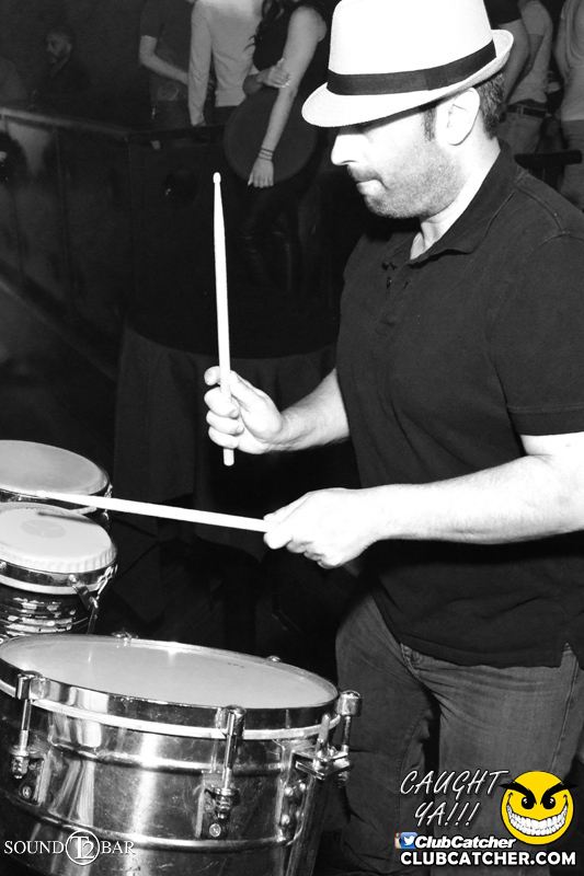 T2 lounge photo 131 - May 21st, 2015