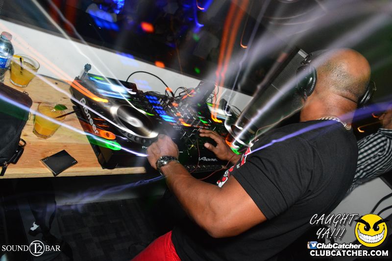 T2 lounge photo 136 - May 21st, 2015