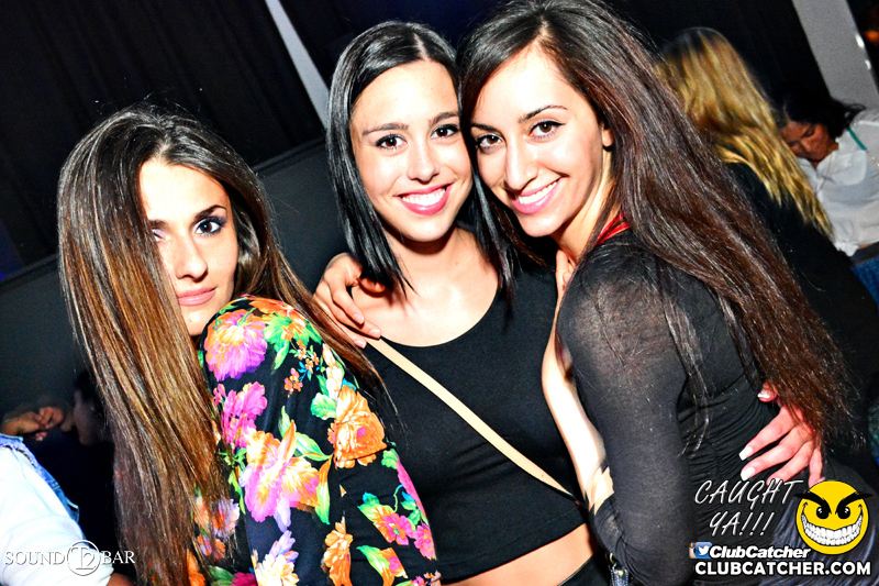 T2 lounge photo 17 - May 21st, 2015