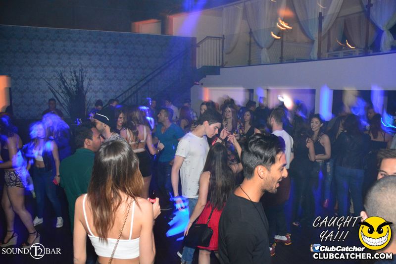 T2 lounge photo 41 - May 21st, 2015