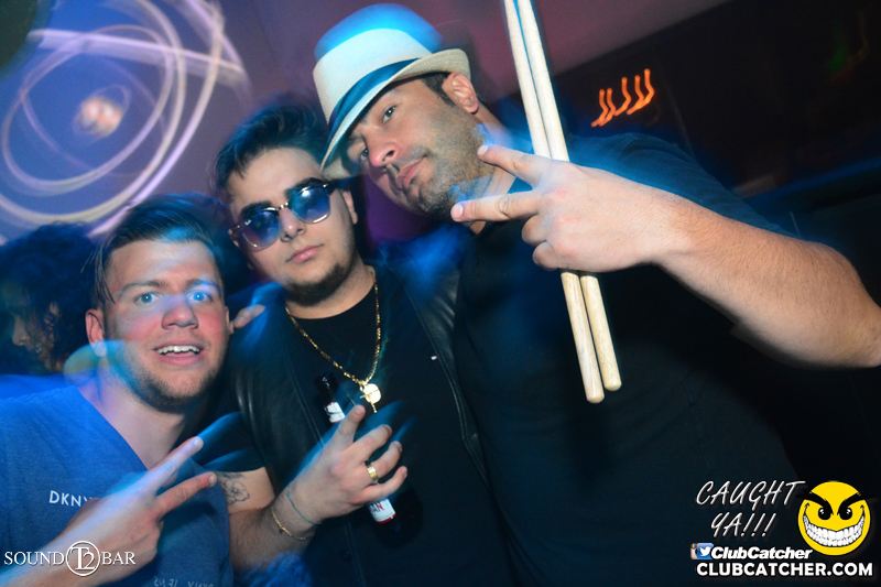 T2 lounge photo 58 - May 21st, 2015