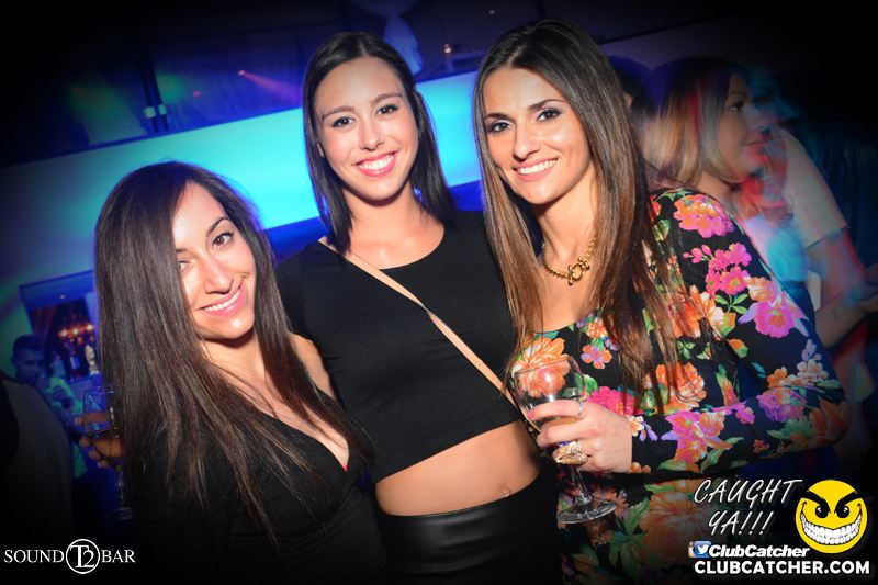 T2 lounge photo 7 - May 21st, 2015