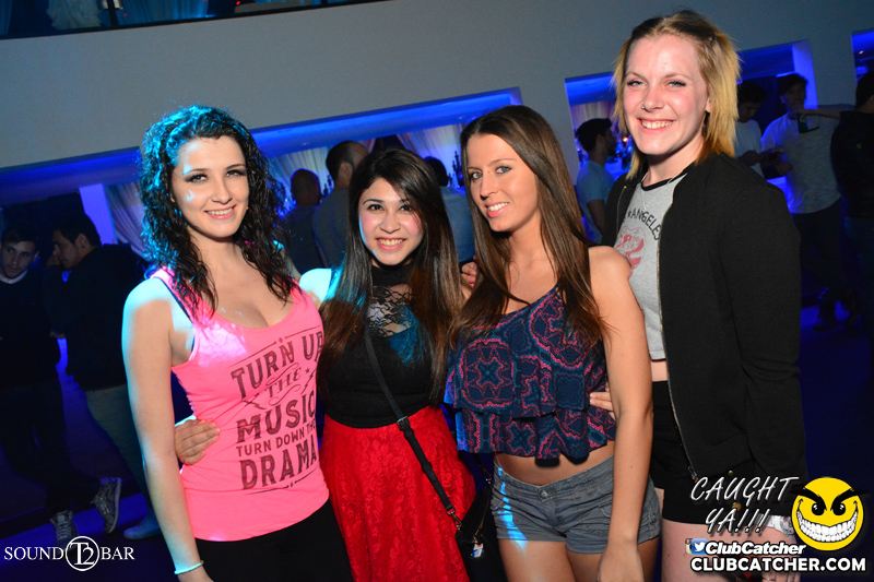 T2 lounge photo 9 - May 21st, 2015