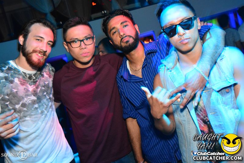 T2 lounge photo 82 - May 21st, 2015