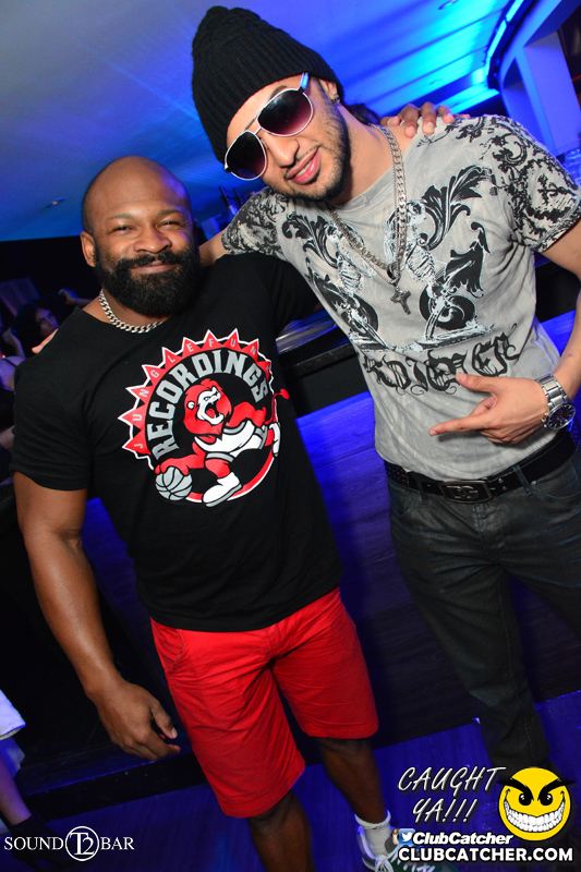 T2 lounge photo 84 - May 21st, 2015