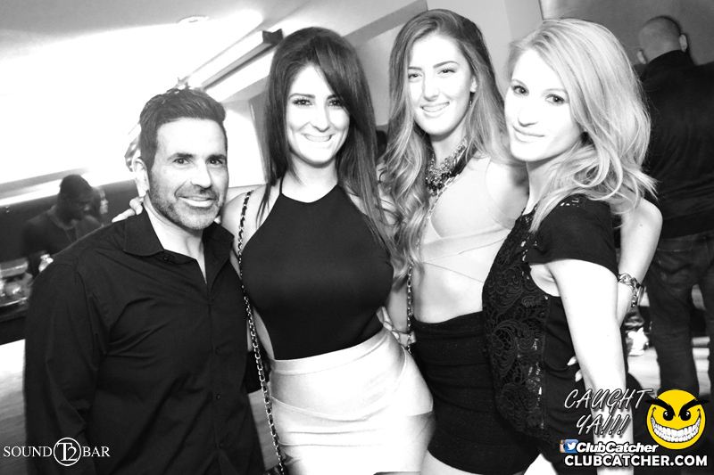 T2 lounge photo 97 - May 21st, 2015