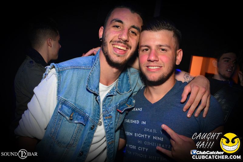 T2 lounge photo 99 - May 21st, 2015