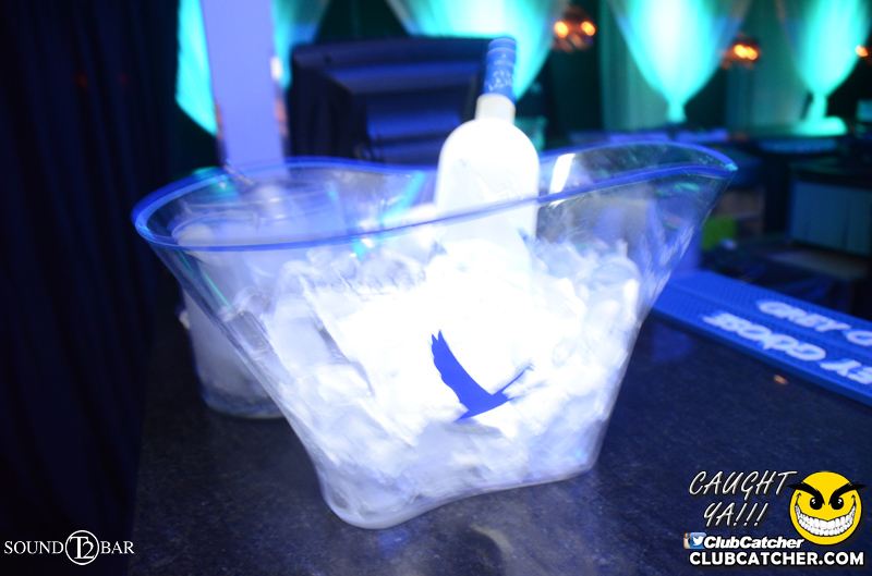 T2 lounge photo 14 - May 23rd, 2015