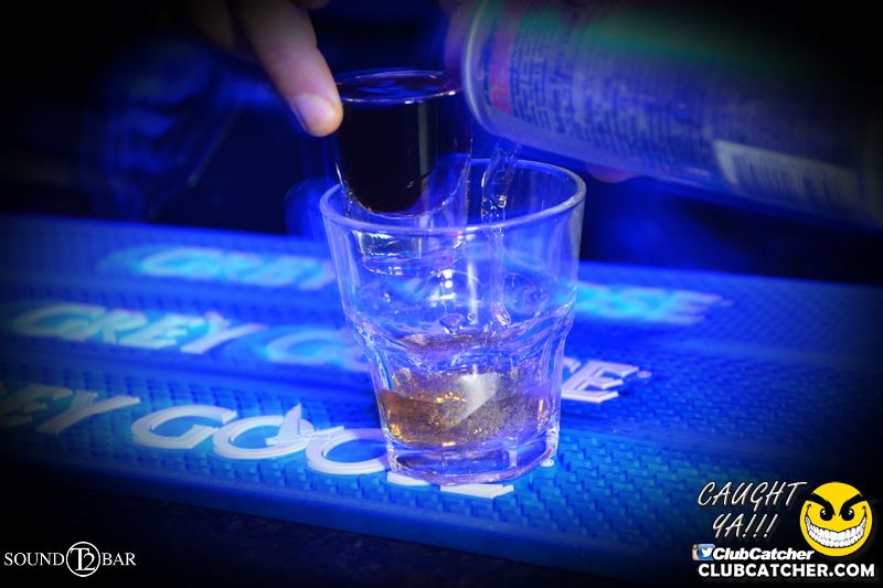 T2 lounge photo 103 - May 28th, 2015