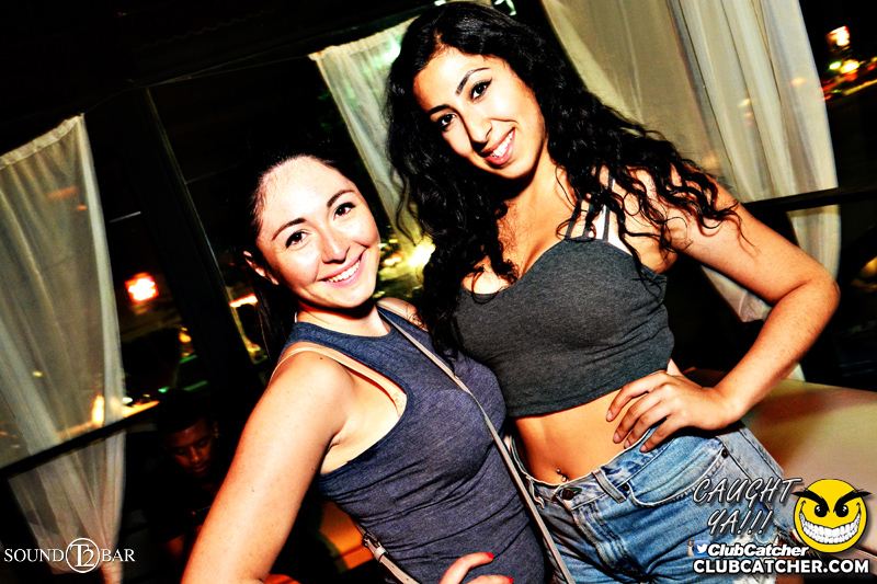 T2 lounge photo 105 - May 28th, 2015