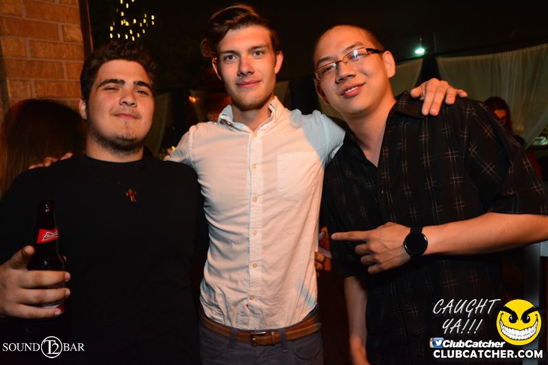 T2 lounge photo 19 - May 28th, 2015