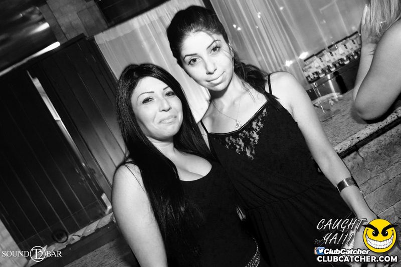 T2 lounge photo 25 - May 28th, 2015