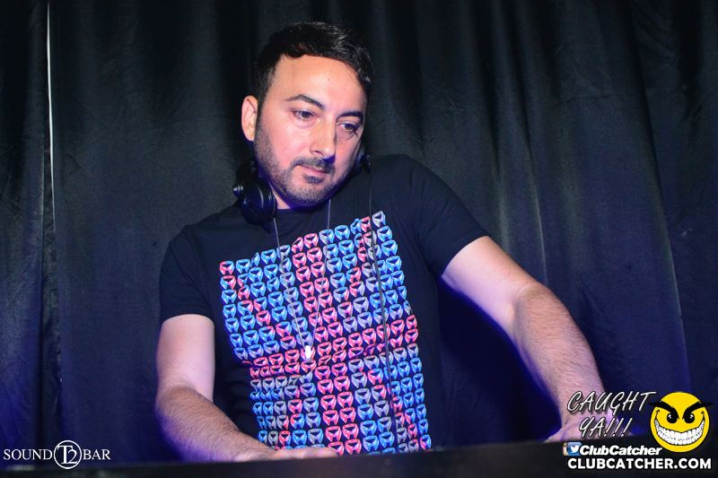 T2 lounge photo 27 - May 28th, 2015