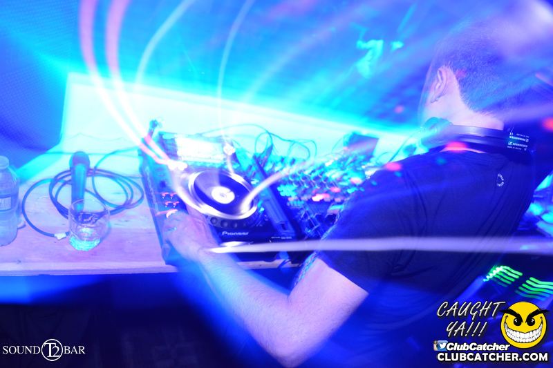 T2 lounge photo 35 - May 28th, 2015