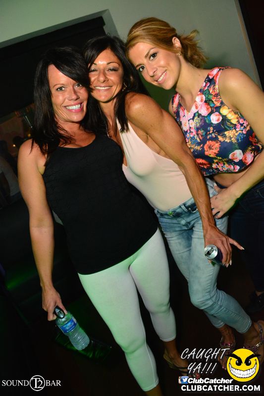 T2 lounge photo 45 - May 28th, 2015