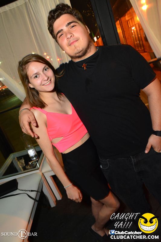 T2 lounge photo 46 - May 28th, 2015