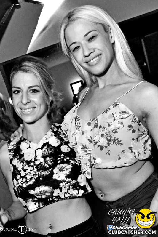 T2 lounge photo 59 - May 28th, 2015