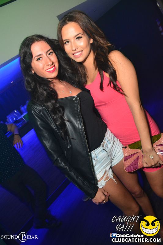 T2 lounge photo 61 - May 28th, 2015