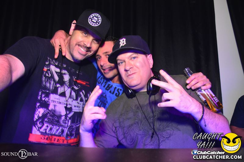 T2 lounge photo 8 - May 28th, 2015