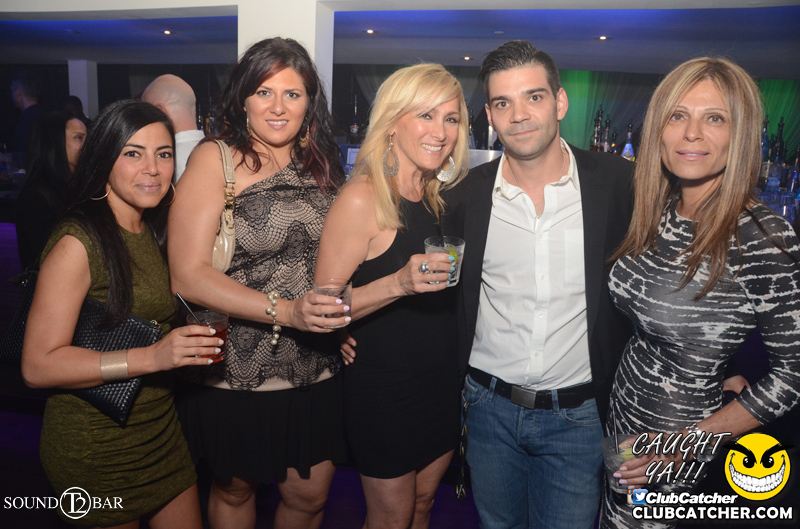 T2 lounge photo 11 - May 30th, 2015