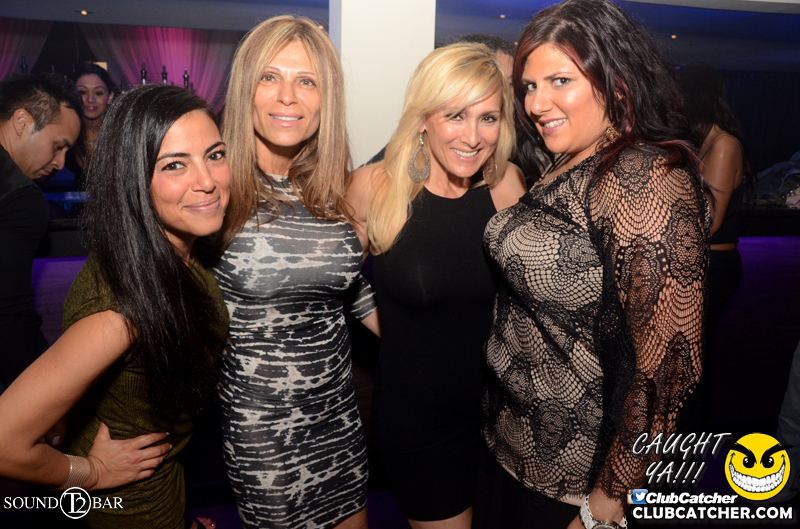 T2 lounge photo 17 - May 30th, 2015