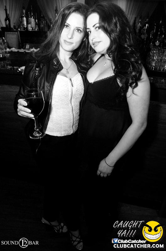 T2 lounge photo 28 - May 30th, 2015