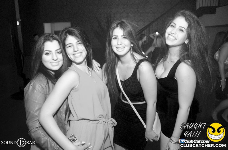 T2 lounge photo 46 - May 30th, 2015